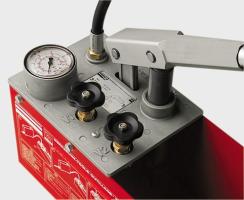 Насос ручной опрессовочный СМ-60BS c метал штоком бар Candan для систем отопления